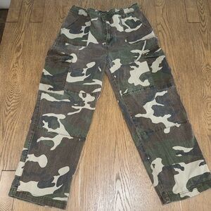 Almost Famous Camo Cargo Pants Size L Green Army Wide Leg Utility Streetwear
